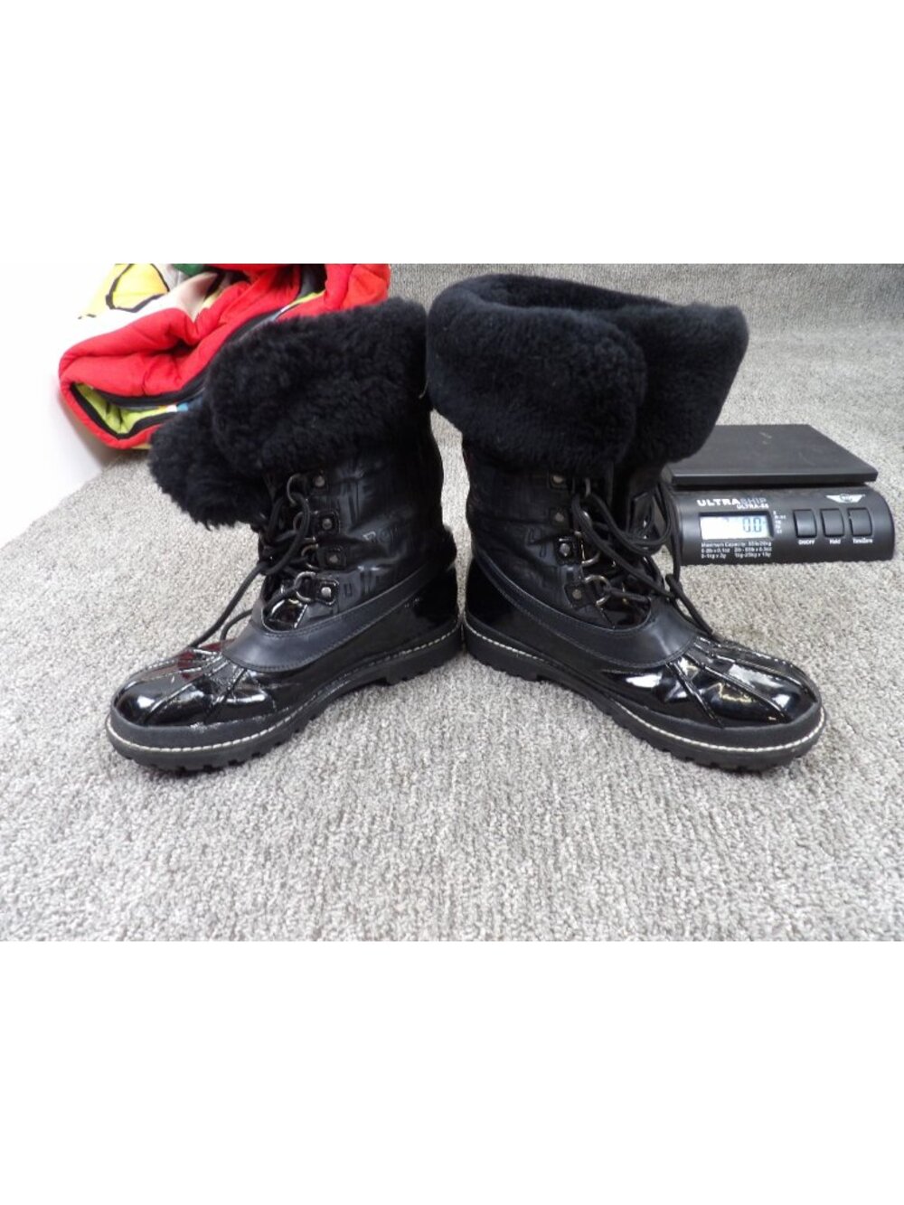 Coach Womens Black Fur-Lined Winter Boots Size 8B Waterproof Patent Leather